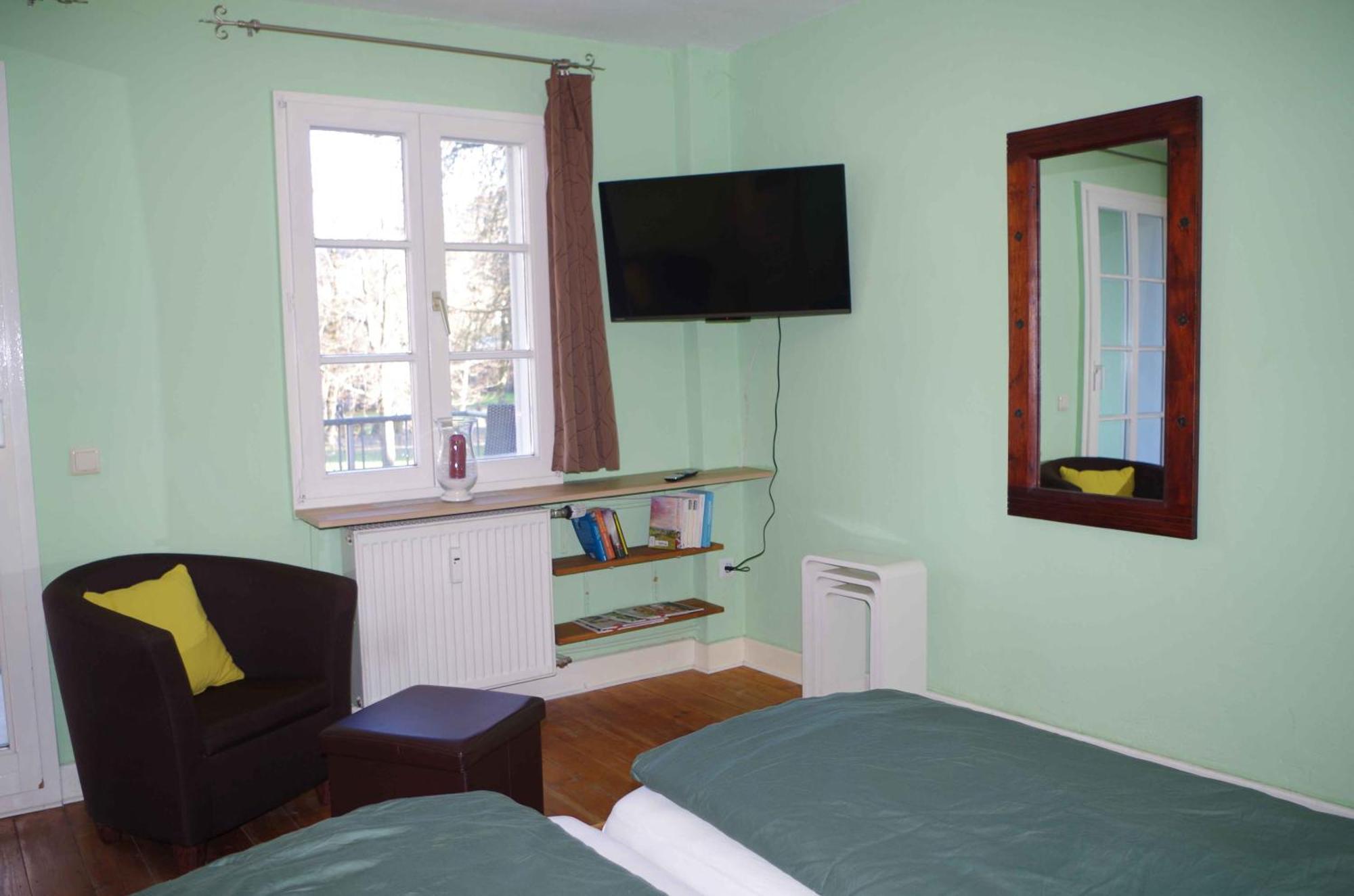 Ferien-Wohnung Am Menzer-Park نيكارغِموند المظهر الخارجي الصورة